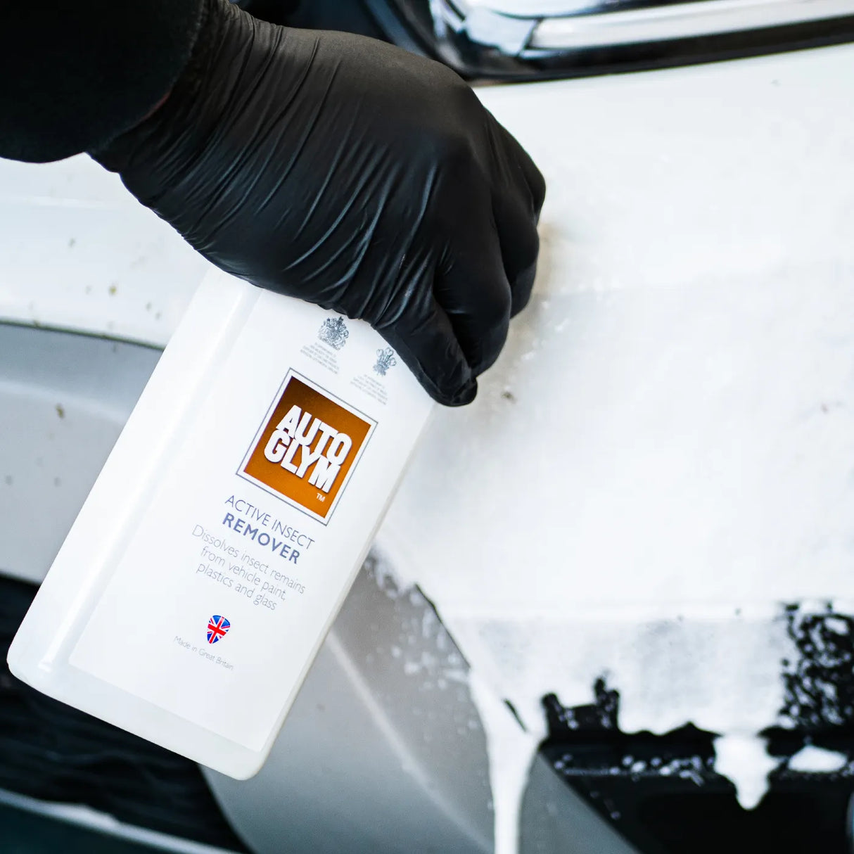Autoglym Active Insect Remover bottle with label, designed for effective vehicle cleaning and insect residue removal.