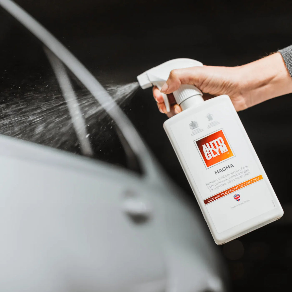 Autoglym Magma vehicle cleaner bottle with a vibrant red label on a clean surface.