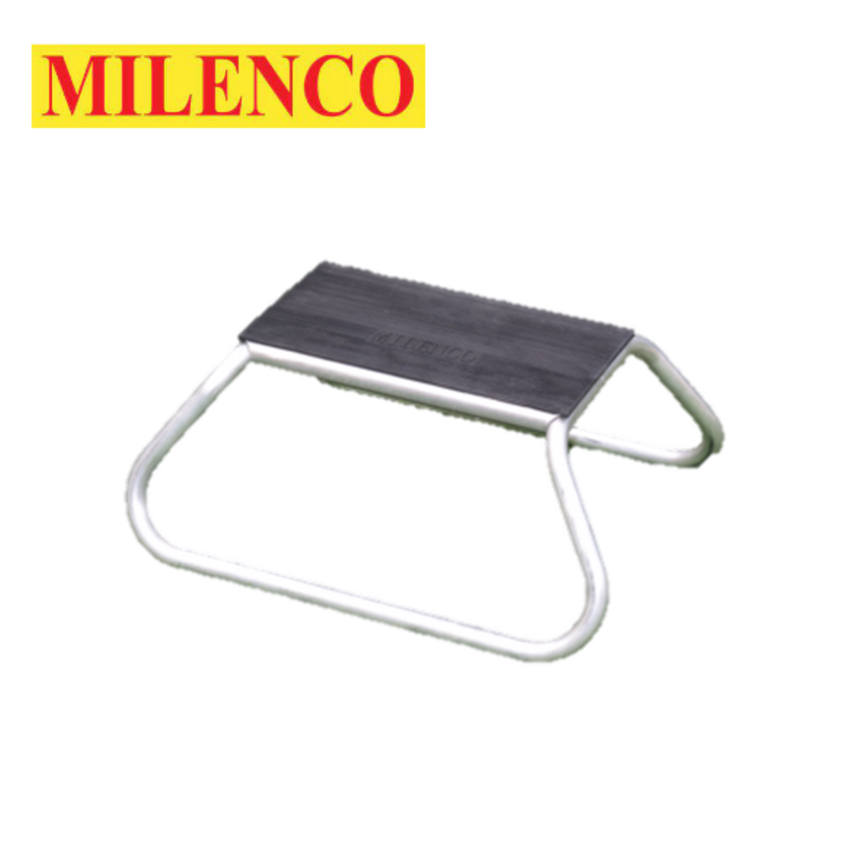 Milenco Aluminium Rubber Top Single Step with a sturdy design and non-slip surface for safe access.