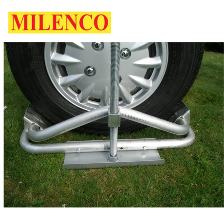 Milenco lightweight aluminium level with storage bag, showcasing its compact design and durable construction.