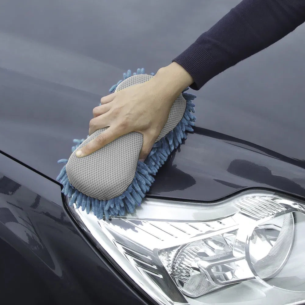 Streetwize microfibre wash and scrub sponge, featuring a soft texture and ergonomic shape for effective cleaning.