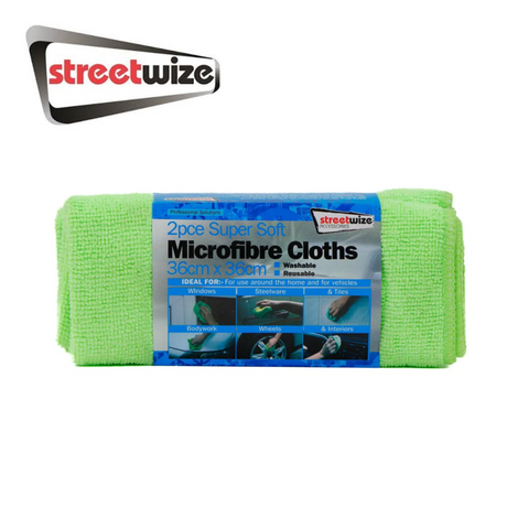 Green microfiber cloths in a set of two by Streetwize, ideal for cleaning and polishing surfaces.