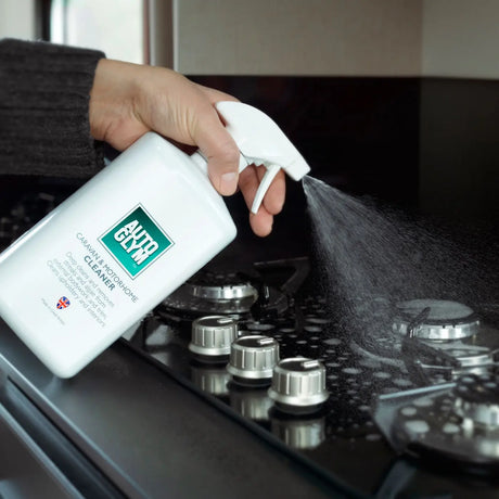 Autoglym Caravan & Motorhome Cleaner bottle with label, designed for effective cleaning of vehicles and outdoor equipment.