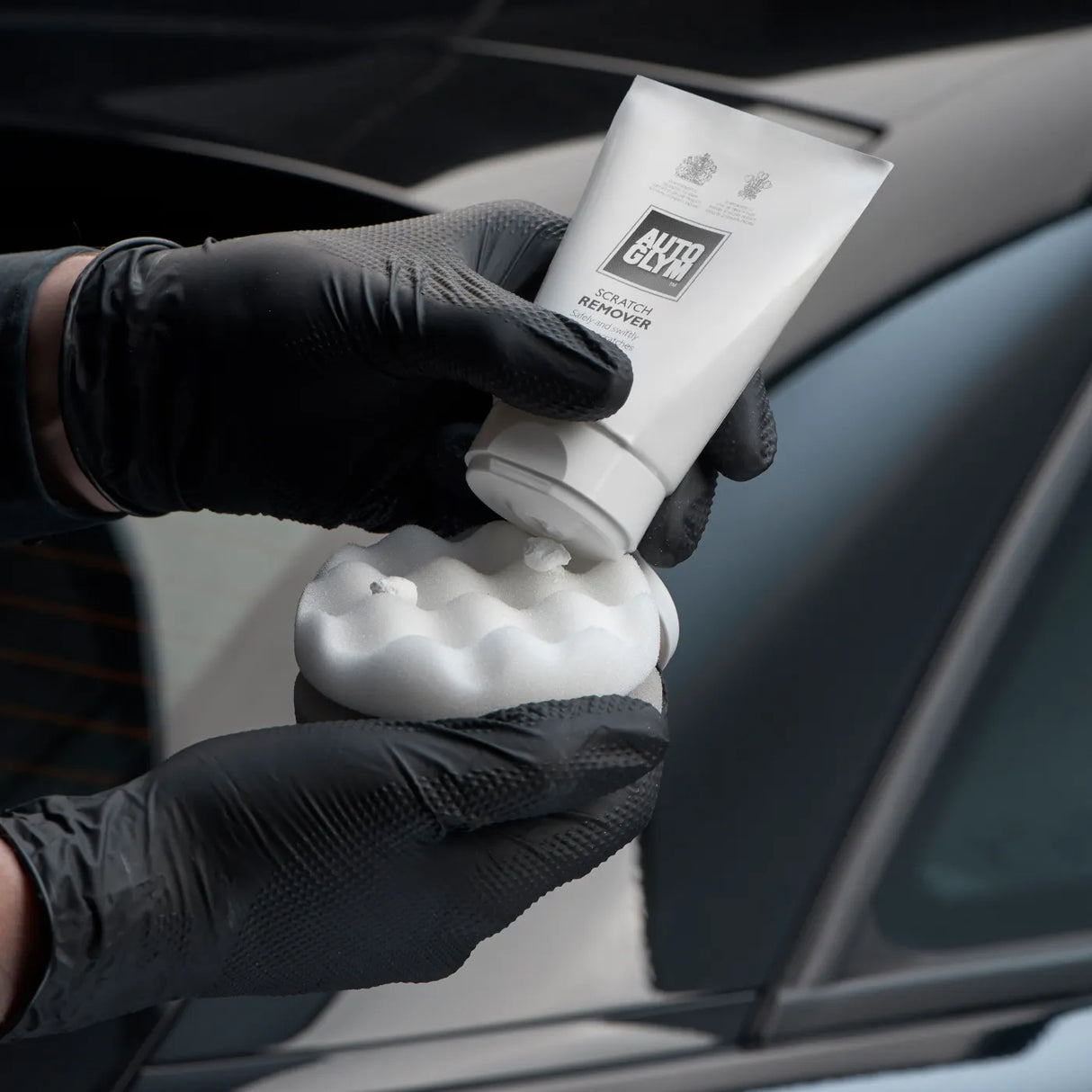 Autoglym Scratch Removal Complete Kit for vehicles, featuring tools and solutions for effective scratch repair.