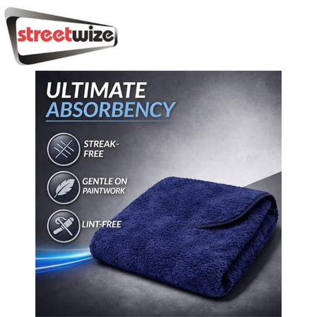 Streetwize extra large ultra absorbent drying towel laid flat, showing its soft, thick, and highly absorbent fabric for drying vehicles or surfaces.