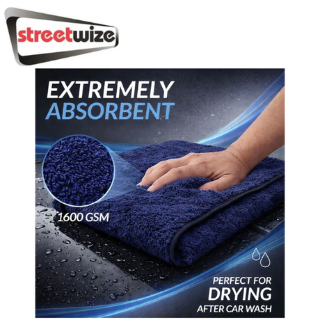 Streetwize extra large ultra absorbent drying towel spread out, showing its soft, thick, and highly absorbent fabric for drying vehicles.
